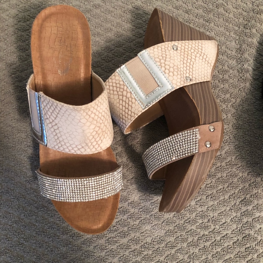 Open toe Sandal wedge